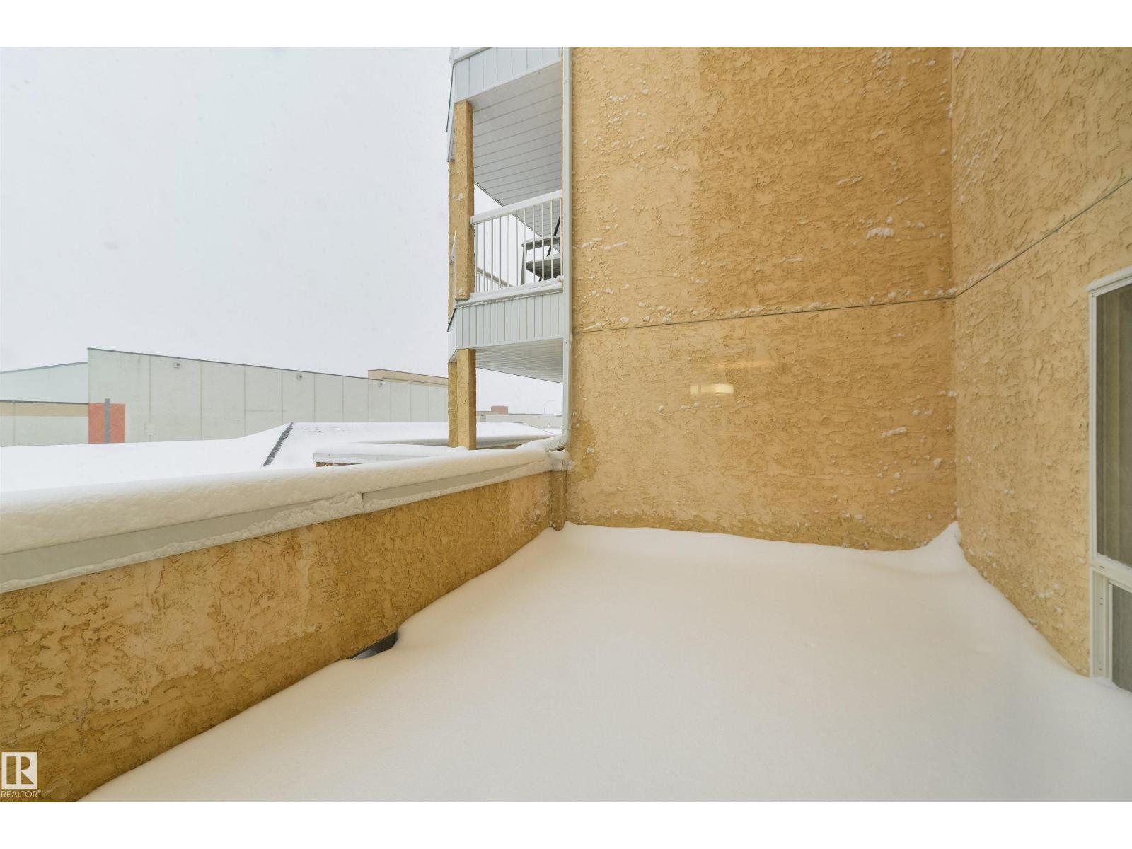 #232 15499 Castle Downs Rd Nw, Edmonton, AB - Indoor Photo Showing Bathroom