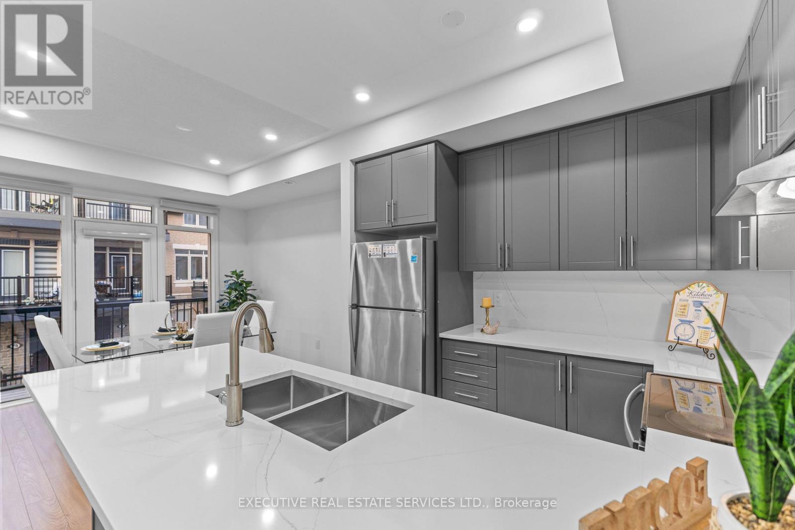 13 Ormand Terrace, Caledon, ON - Indoor Photo Showing Kitchen With Double Sink