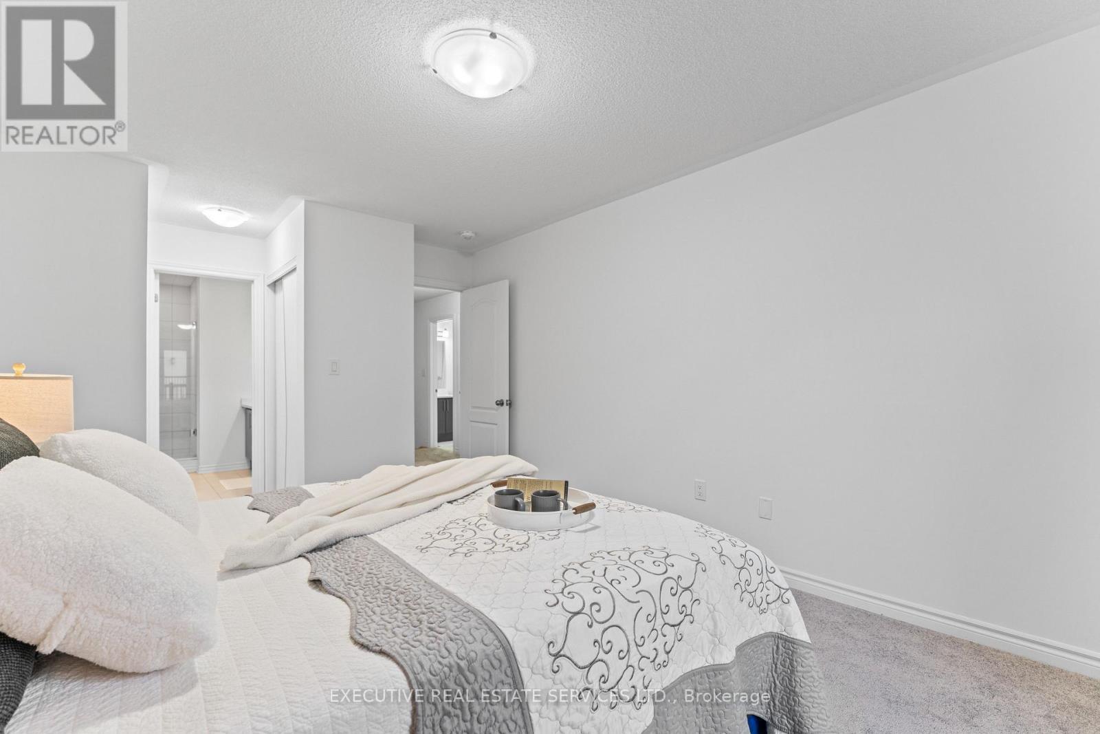 13 Ormand Terrace, Caledon, ON - Indoor Photo Showing Bedroom