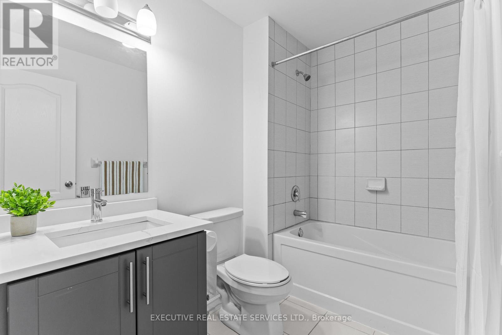 13 Ormand Terrace, Caledon, ON - Indoor Photo Showing Bathroom