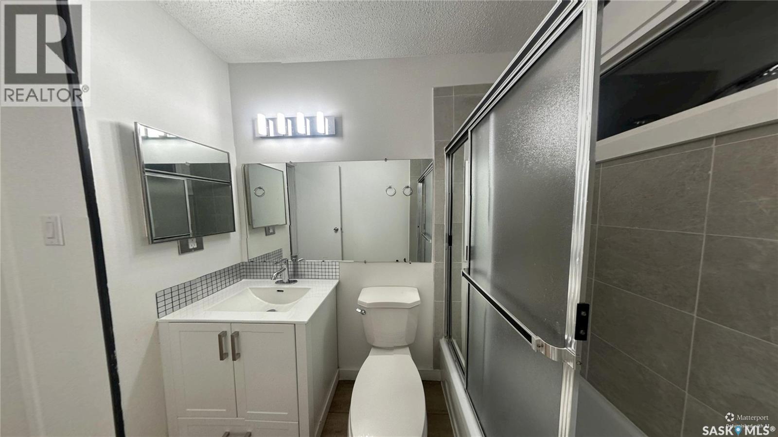 41 Cartier Crescent, Saskatoon, SK - Indoor