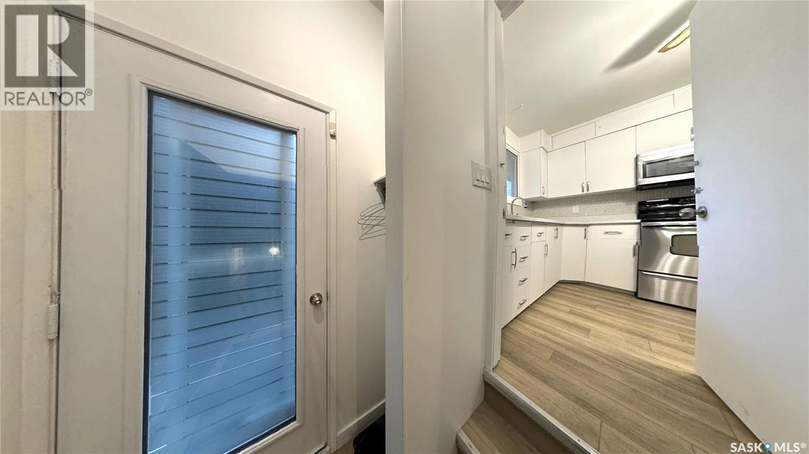41 Cartier Crescent, Saskatoon, SK - Indoor Photo Showing Kitchen