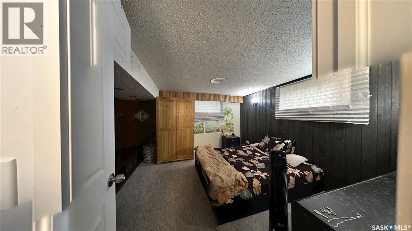 41 Cartier Crescent, Saskatoon, SK - Indoor Photo Showing Other Room