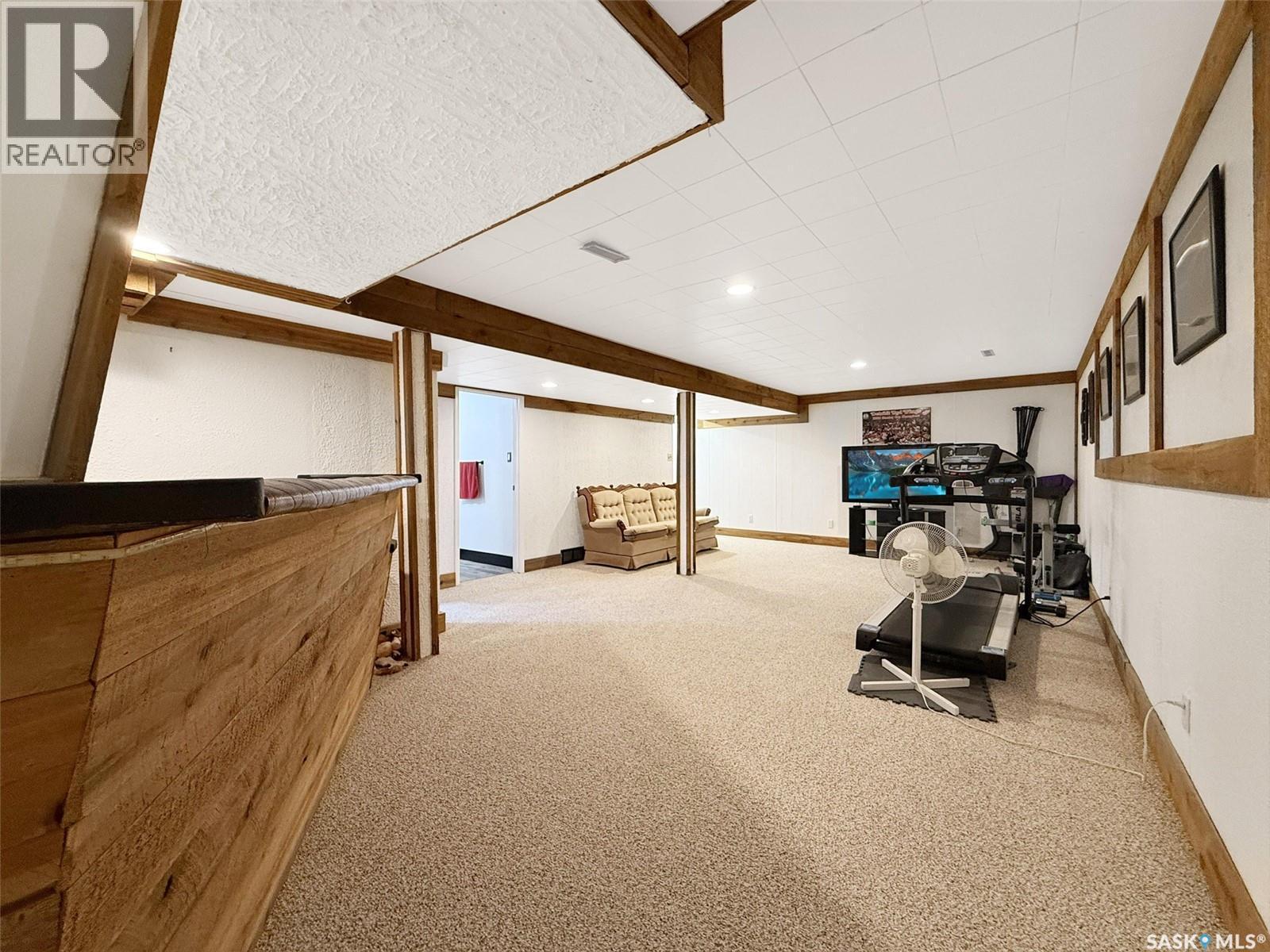 1102 Golden Place, Swift Current, SK - Indoor Photo Showing Other Room