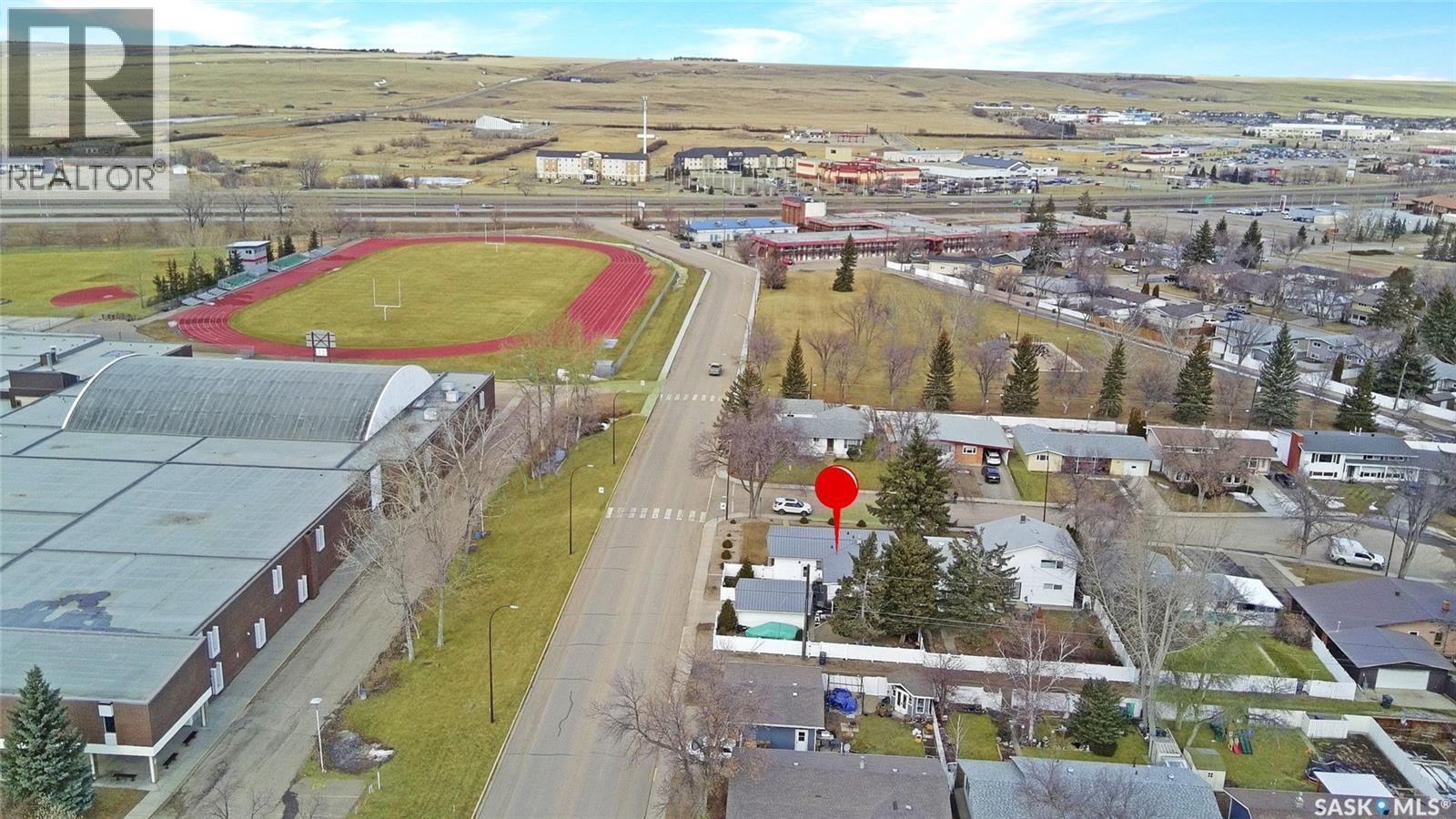 1102 Golden Place, Swift Current, SK - Outdoor With View