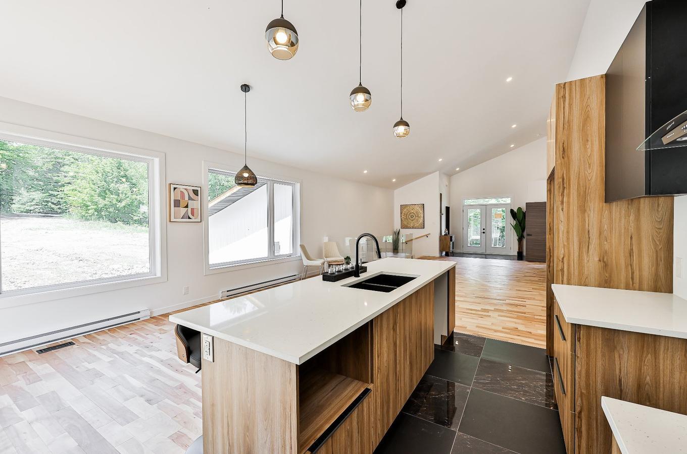 Kitchen - 750 5E Rang, Sainte-Julienne, QC - Indoor Photo Showing Kitchen With Double Sink