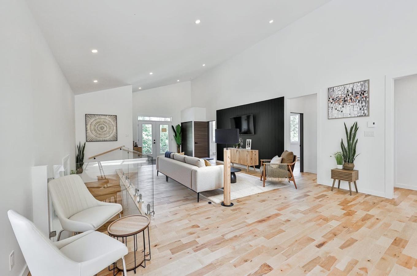 Living room - 750 5E Rang, Sainte-Julienne, QC - Indoor Photo Showing Living Room