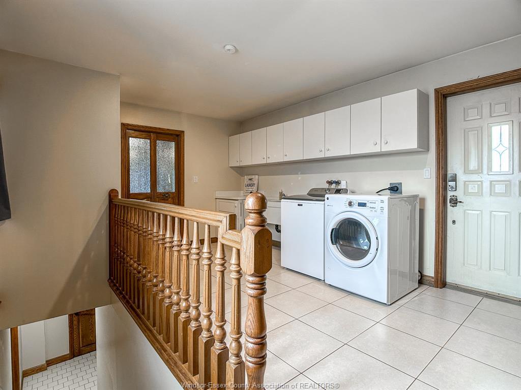 279 Chene, Tecumseh, ON