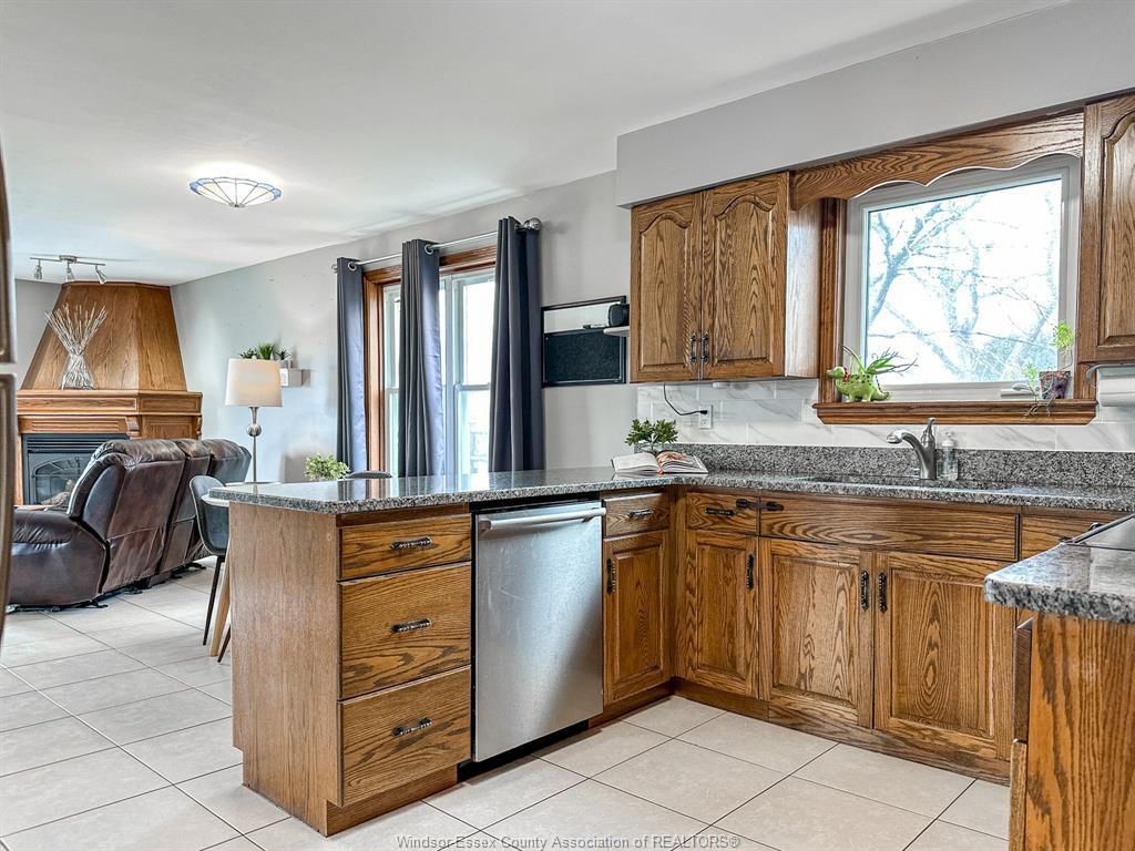 279 Chene, Tecumseh, ON