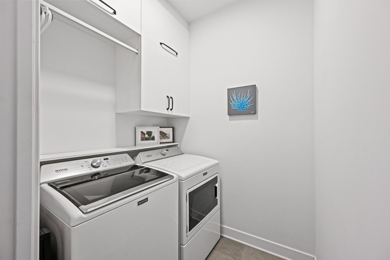 Salle de lavage - 204-331 Av. De Venise O., Venise-En-Québec, QC - Indoor Photo Showing Laundry Room