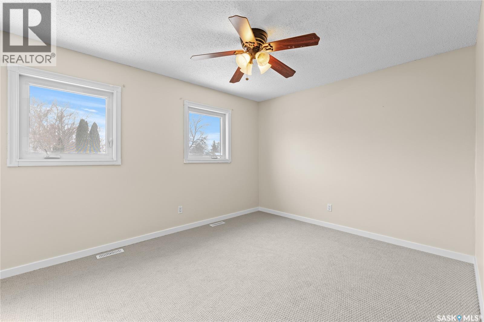 3618 Fairlight Drive, Saskatoon, SK - Indoor Photo Showing Other Room
