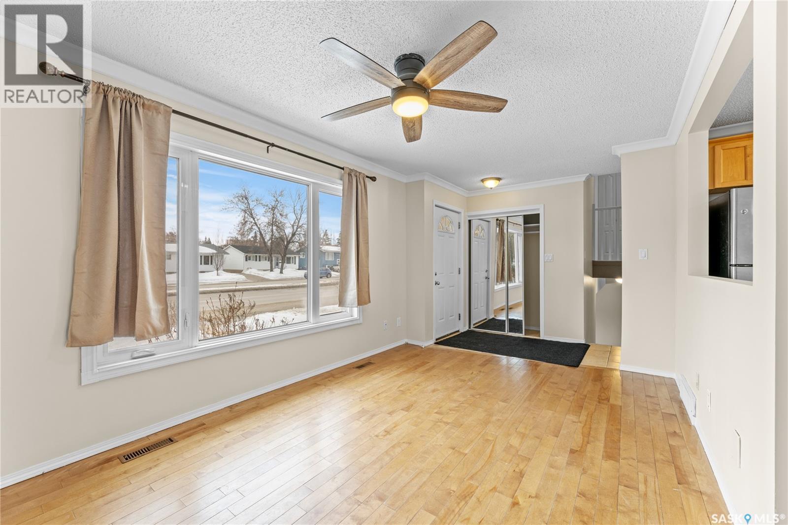 3618 Fairlight Drive, Saskatoon, SK - Indoor Photo Showing Other Room