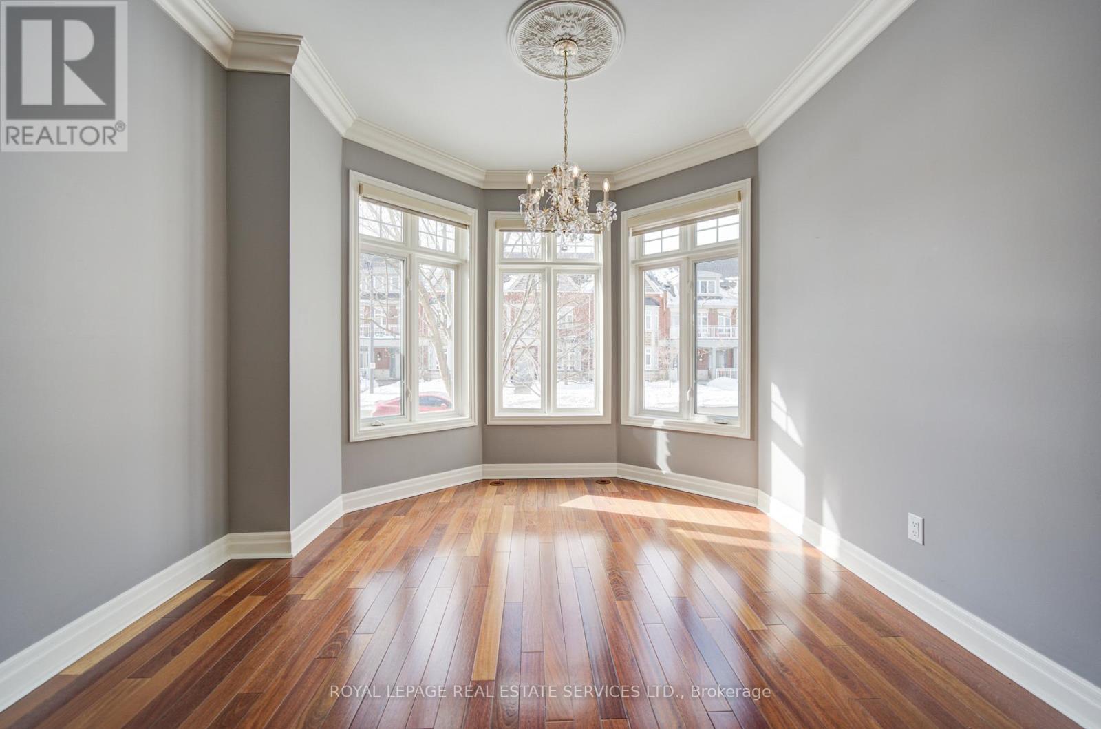 115 St Lawrence Drive, Mississauga, ON - Indoor Photo Showing Other Room