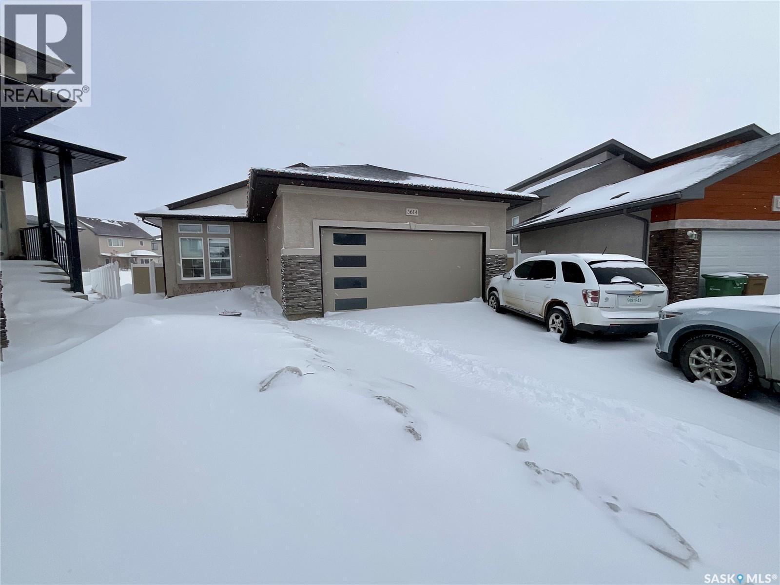 5614 Beacon Place, Regina, SK - Outdoor