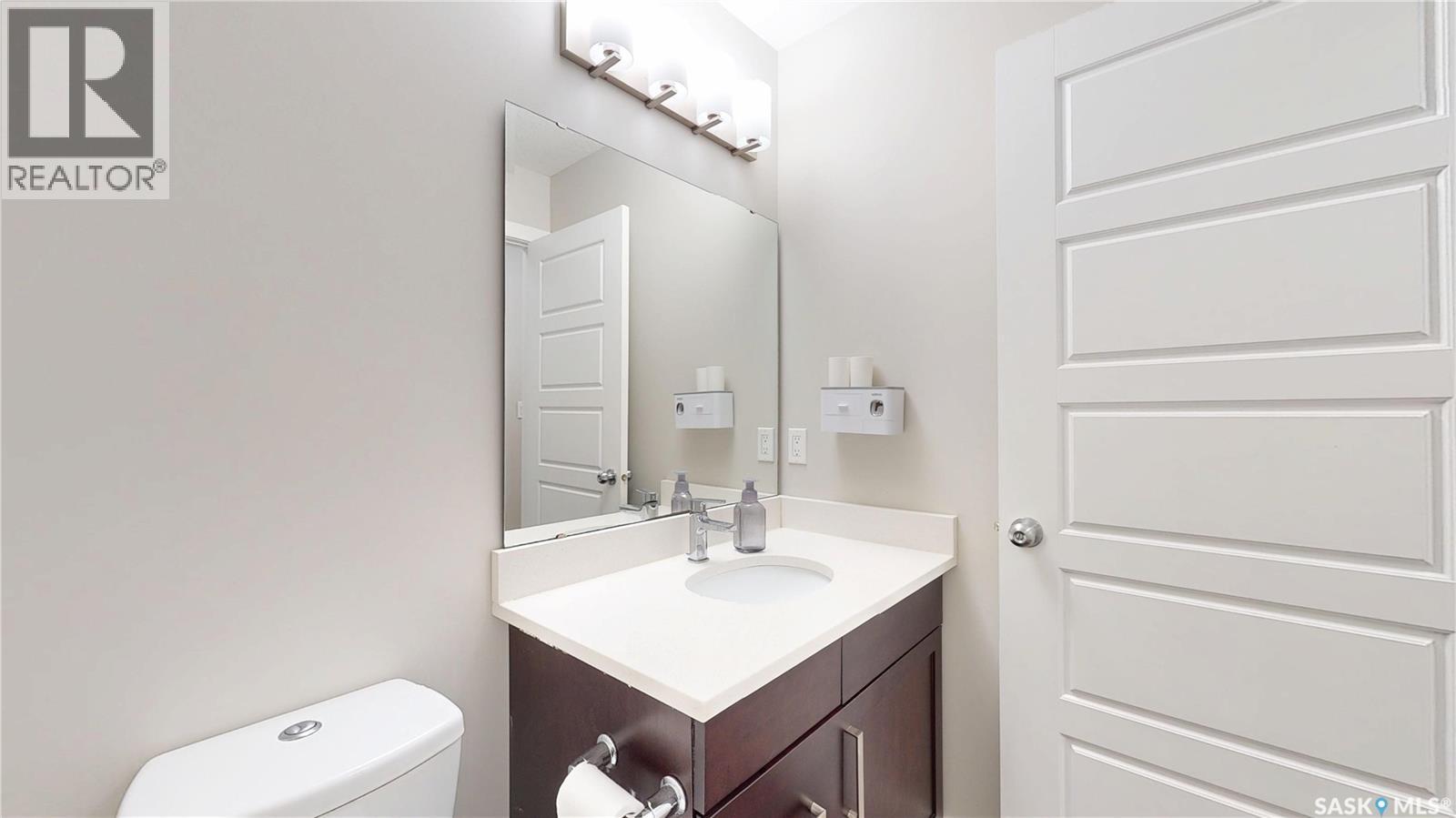 5614 Beacon Place, Regina, SK - Indoor Photo Showing Bathroom
