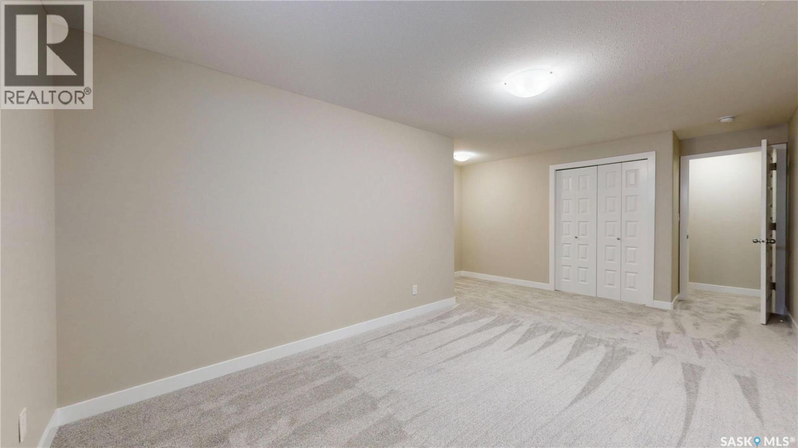 5614 Beacon Place, Regina, SK - Indoor Photo Showing Other Room