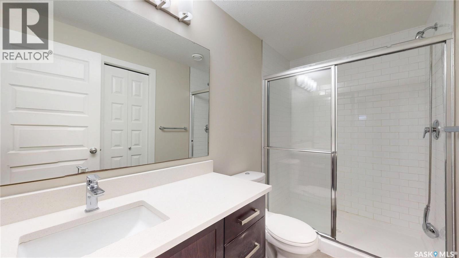 5614 Beacon Place, Regina, SK - Indoor Photo Showing Bathroom