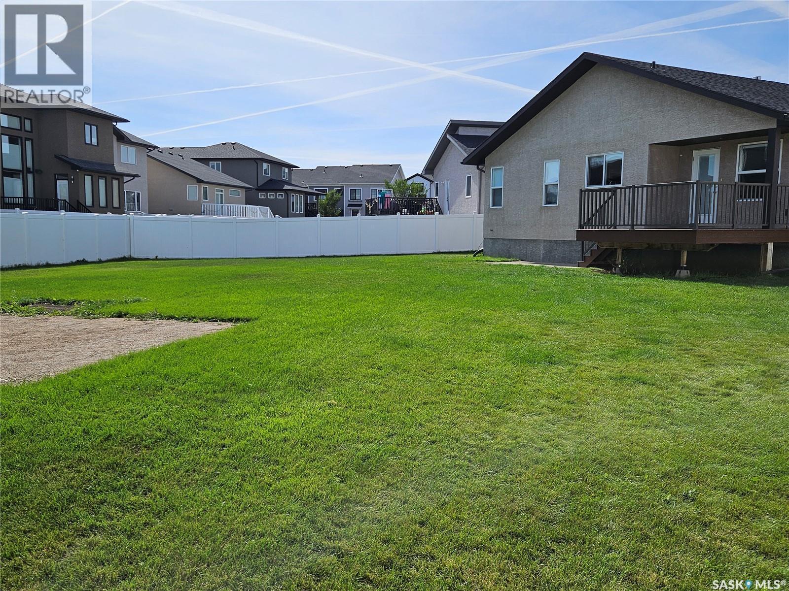 5614 Beacon Place, Regina, SK - Outdoor With Deck Patio Veranda