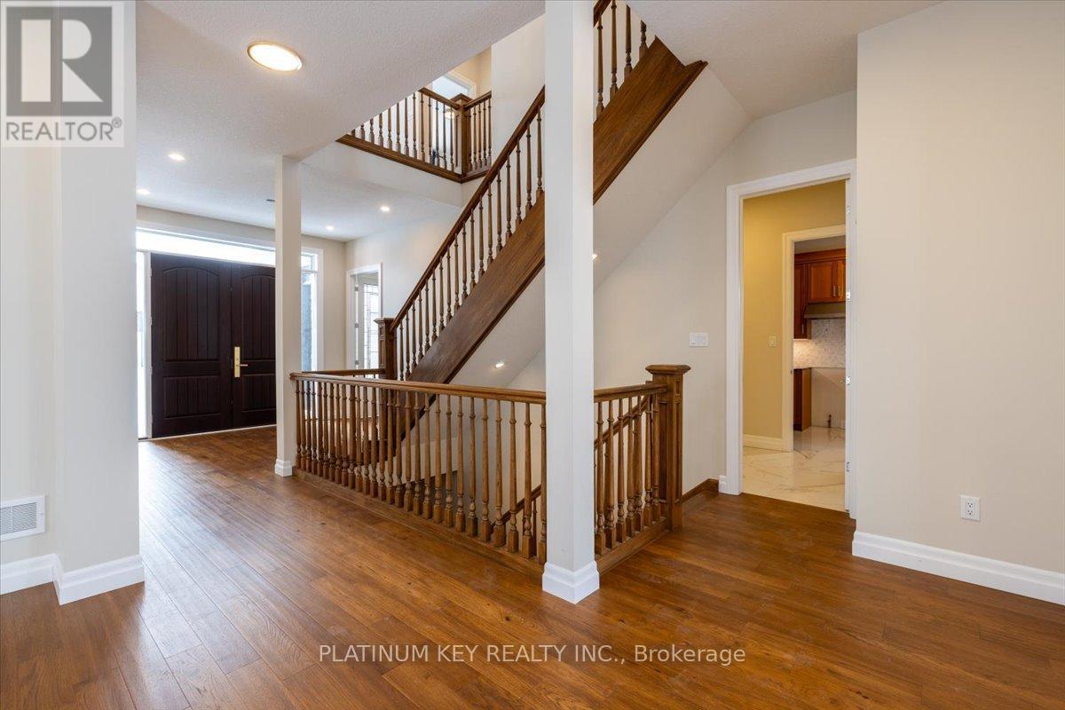7 Edgeview Crescent, Middlesex Centre (Kilworth), ON - Indoor Photo Showing Other Room