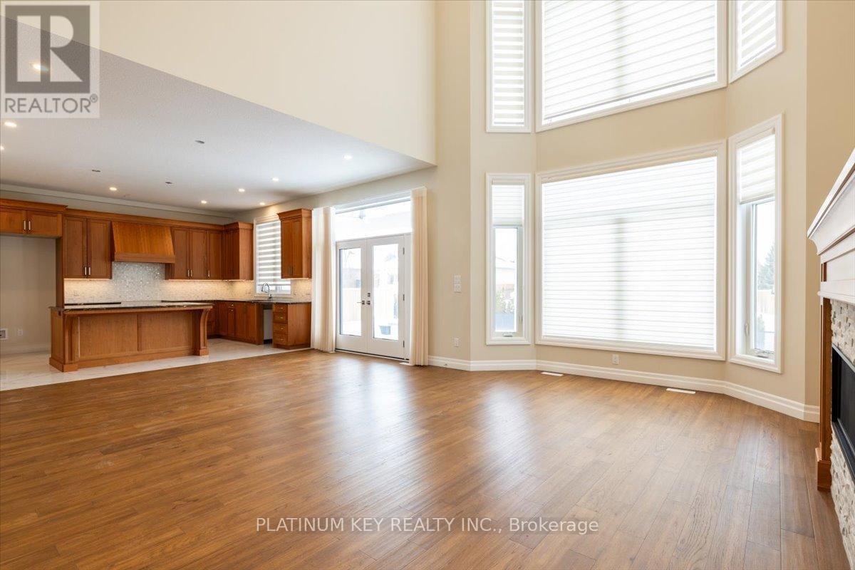 7 Edgeview Crescent, Middlesex Centre (Kilworth), ON - Indoor With Fireplace