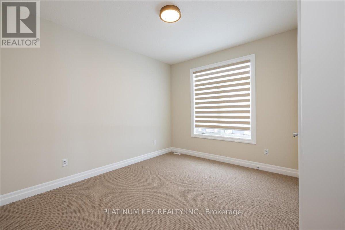 7 Edgeview Crescent, Middlesex Centre (Kilworth), ON - Indoor Photo Showing Other Room