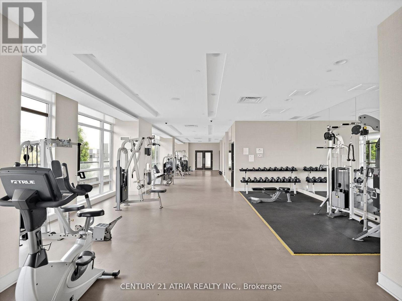 308 - 30 Herons Hills Way, Toronto, ON - Indoor Photo Showing Gym Room