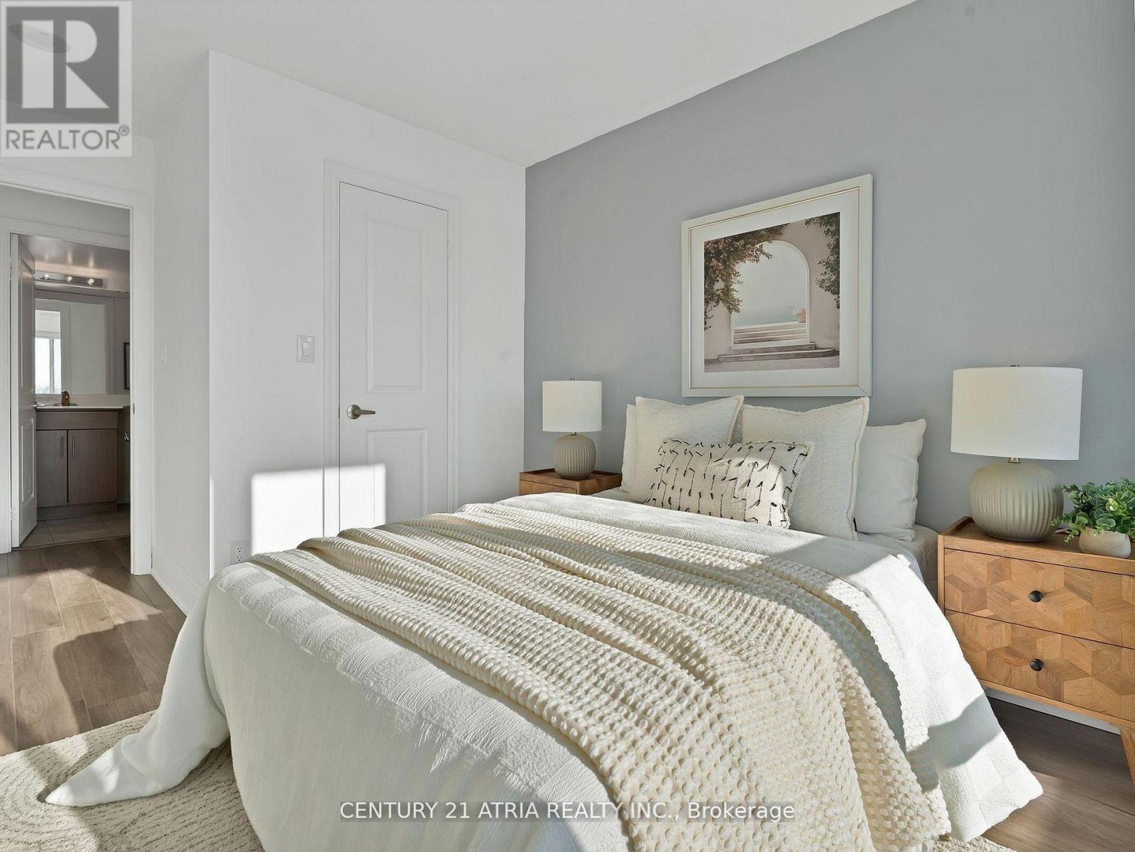 308 - 30 Herons Hills Way, Toronto, ON - Indoor Photo Showing Bedroom