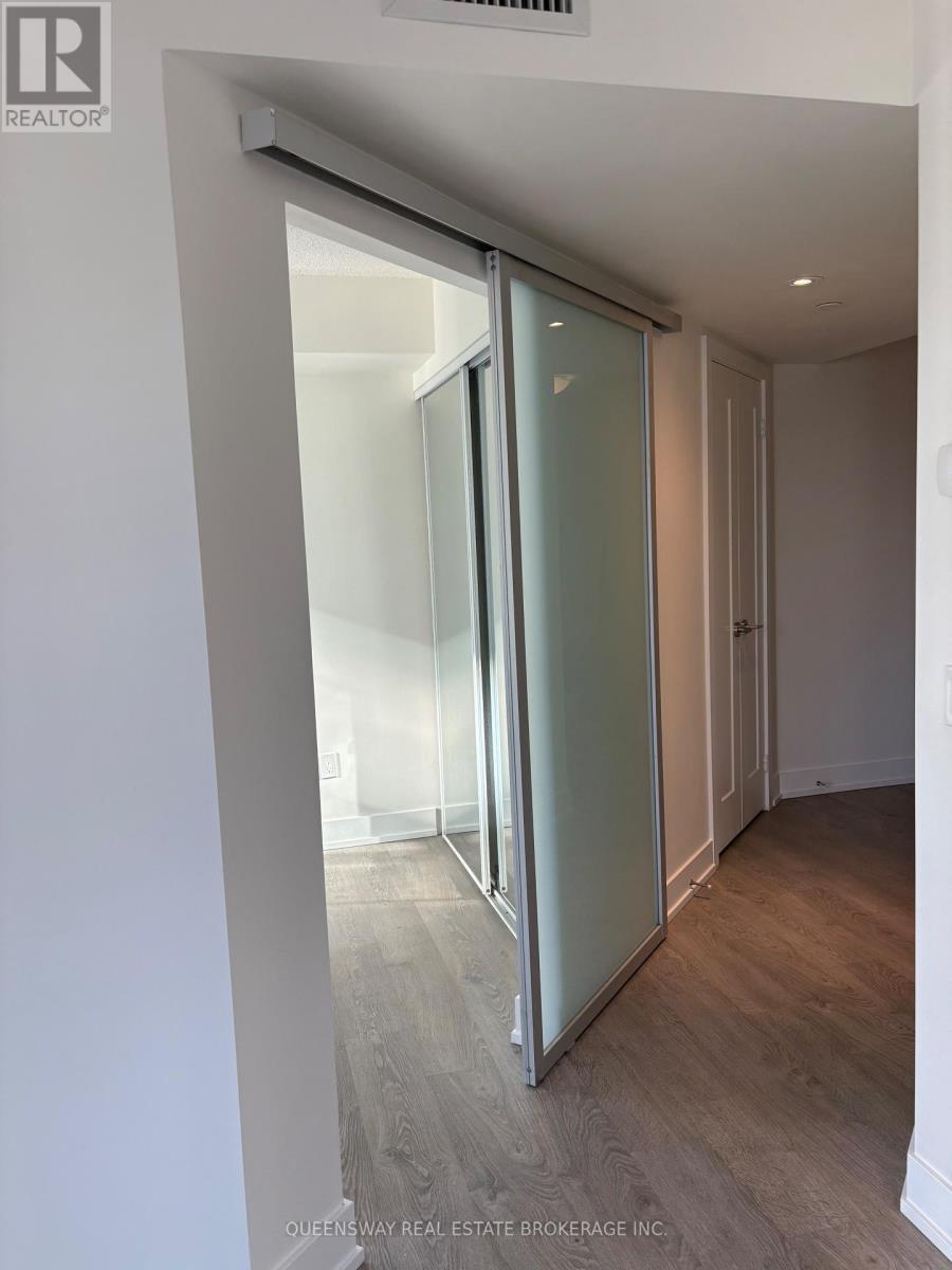1504 - 7 Mabelle Avenue, Toronto, ON - Indoor Photo Showing Other Room
