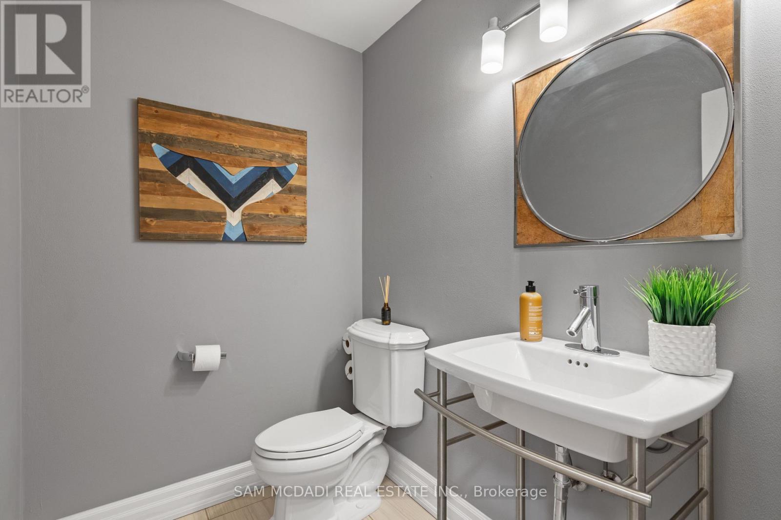 2332 Folkway Drive, Mississauga, ON - Indoor Photo Showing Bathroom