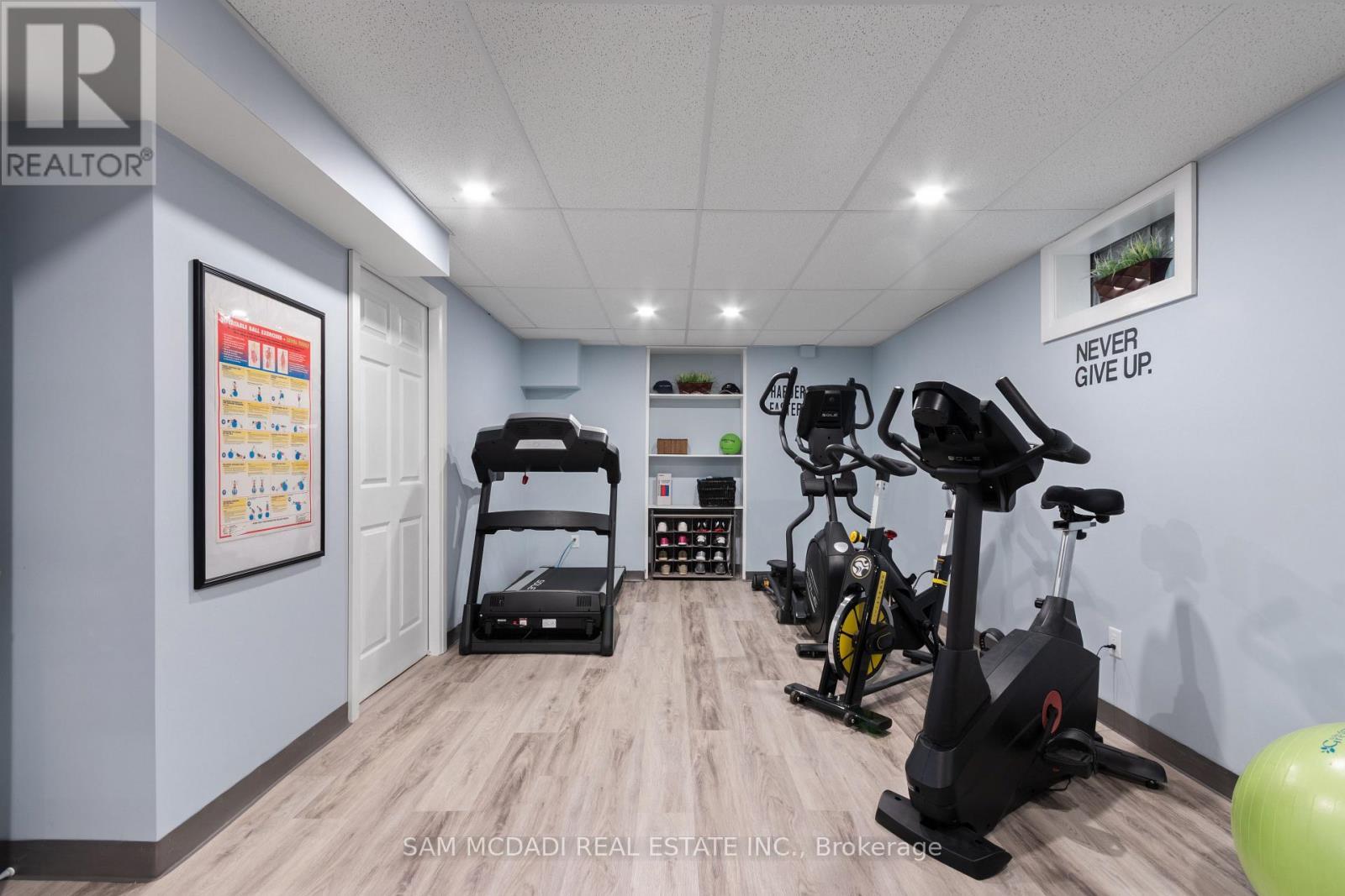 2332 Folkway Drive, Mississauga, ON - Indoor Photo Showing Gym Room