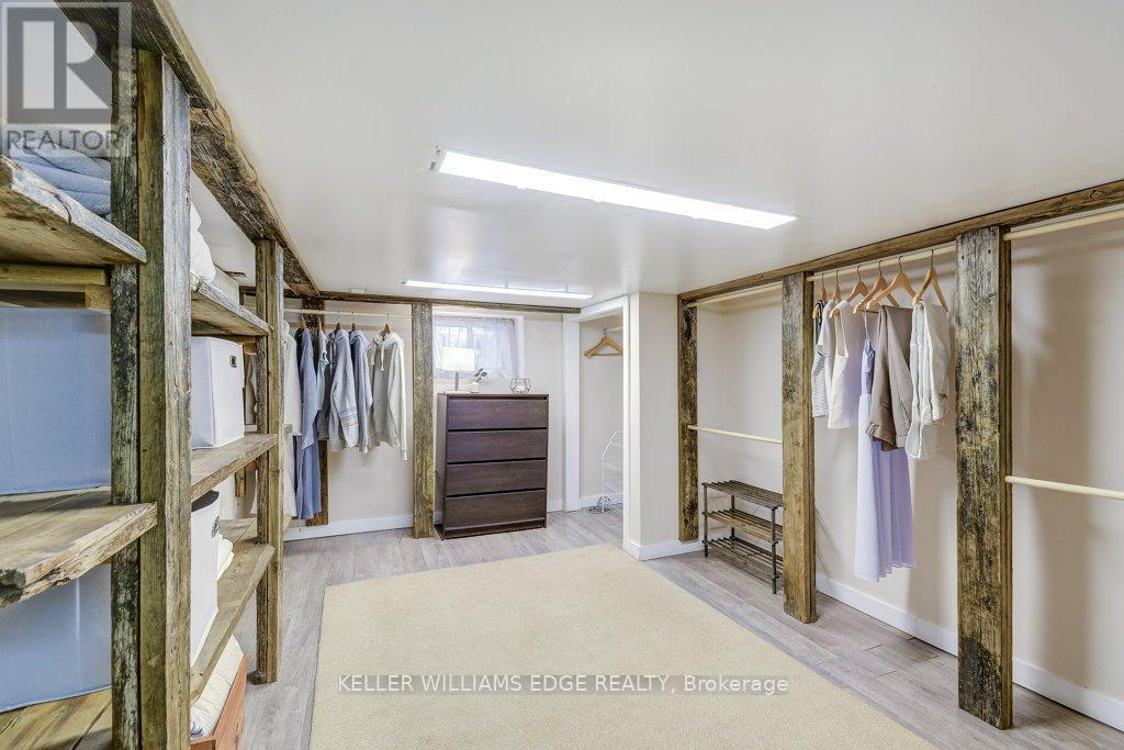 14 Baker Street, Hamilton, ON - Indoor