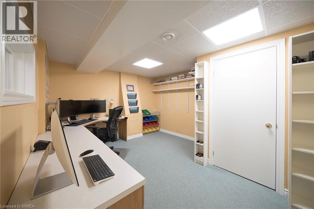 43 Flamingo Drive, Hamilton, ON - Indoor