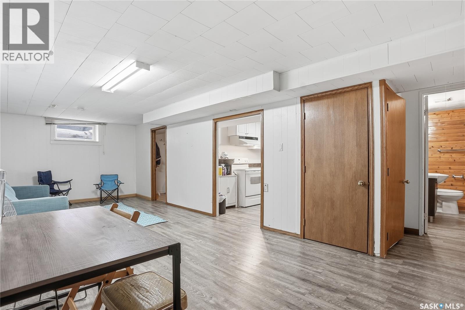 285 Carleton Drive, Saskatoon, SK - Indoor