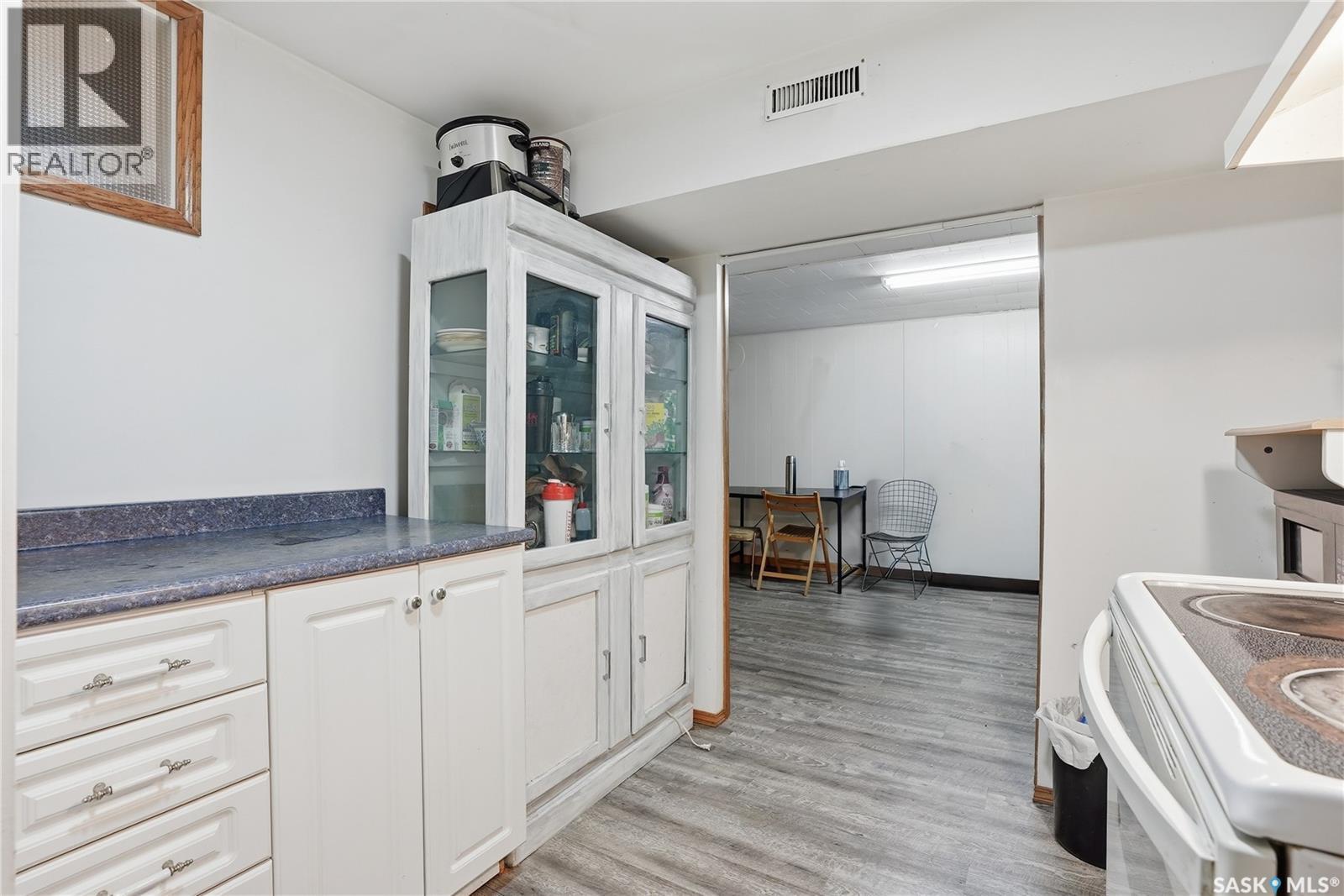 285 Carleton Drive, Saskatoon, SK - Indoor