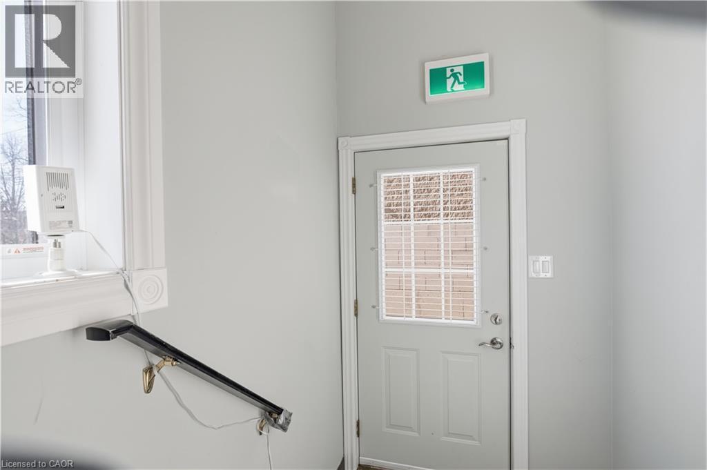 1270 King Street E, Cambridge, ON