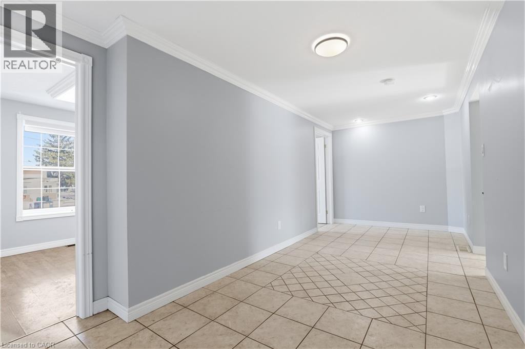 1270 King Street E, Cambridge, ON