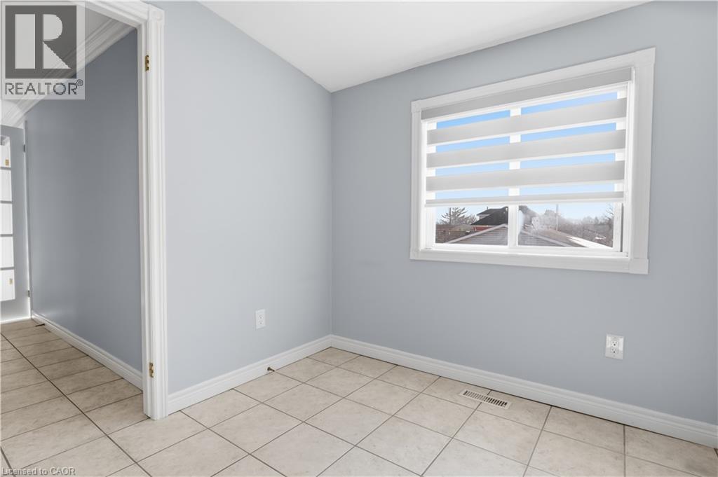 1270 King Street E, Cambridge, ON