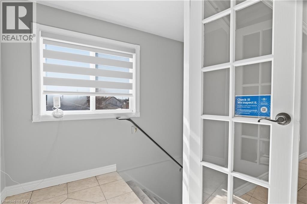 1270 King Street E, Cambridge, ON