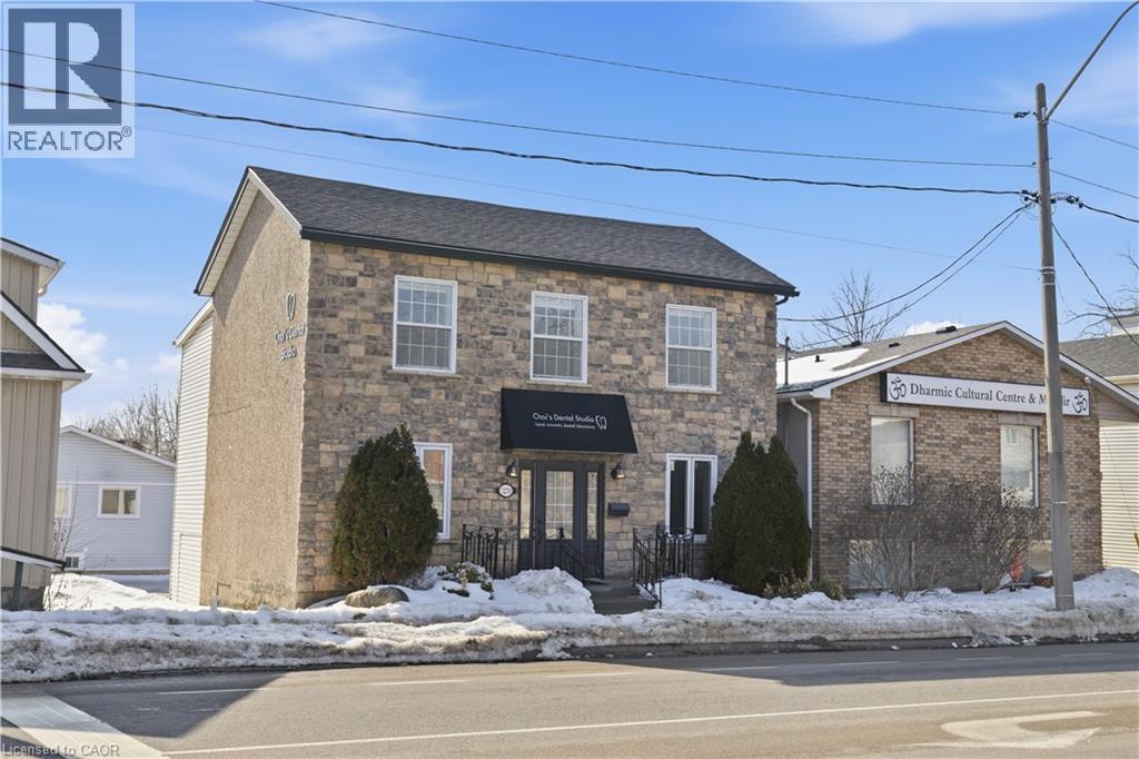 1270 King Street E, Cambridge, ON