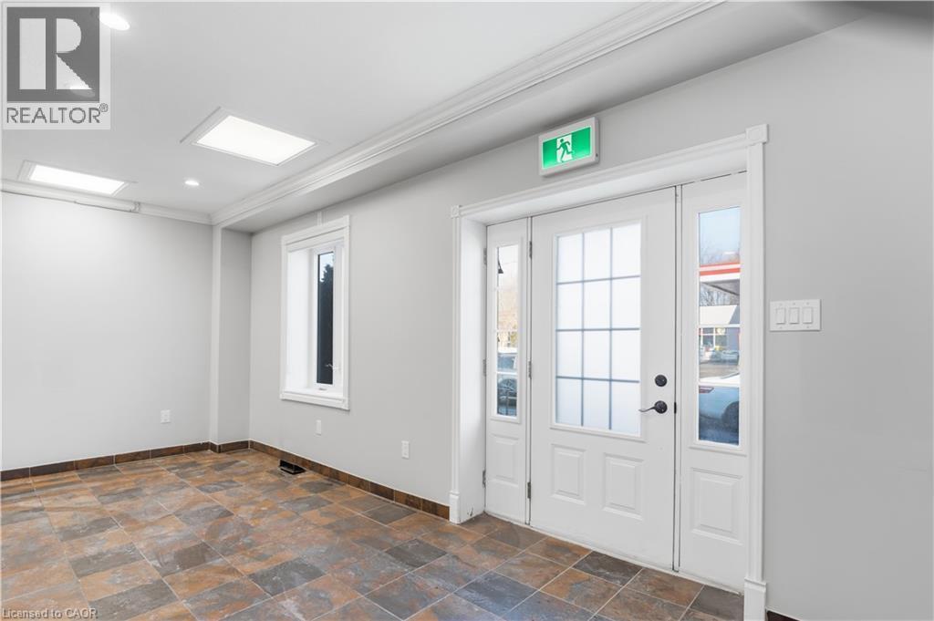 1270 King Street E, Cambridge, ON
