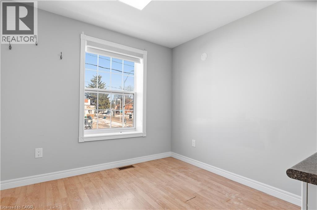 1270 King Street E, Cambridge, ON