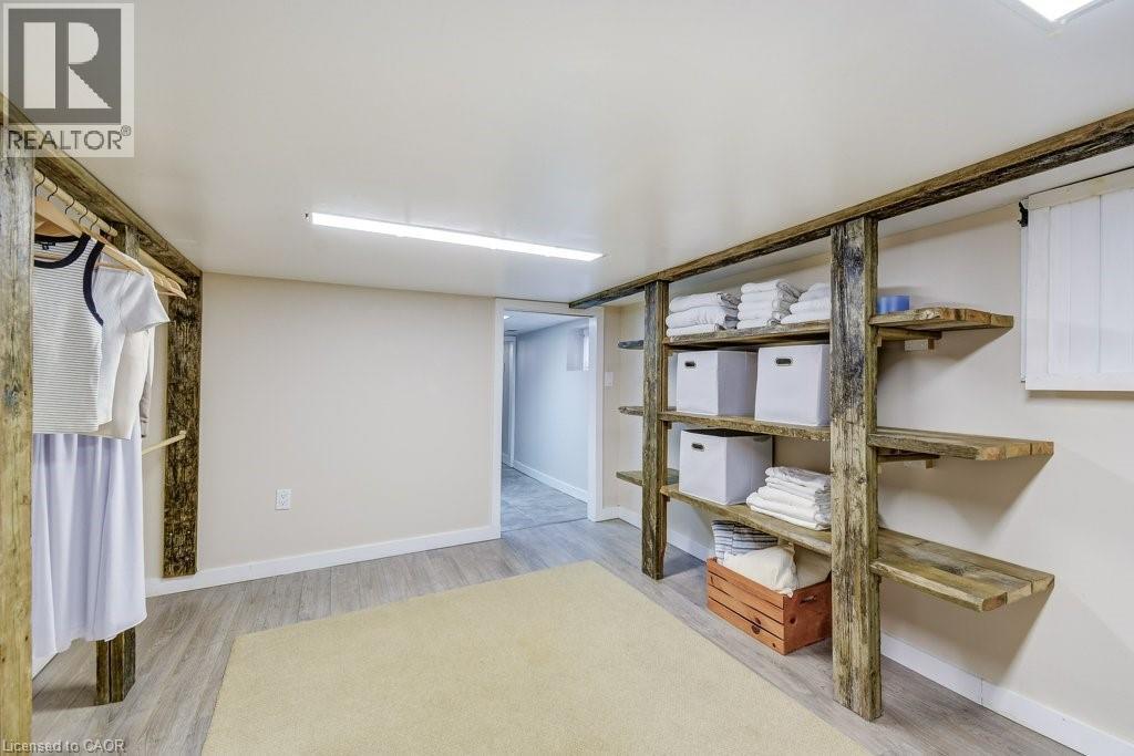 14 Baker Street, Hamilton, ON - Indoor