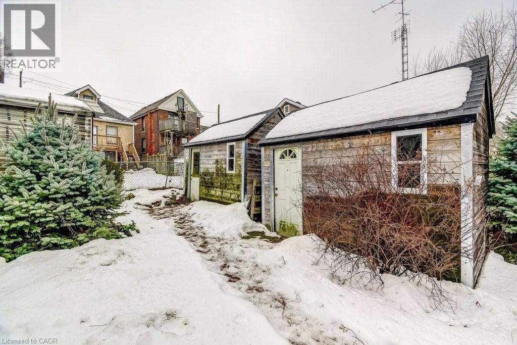 14 Baker Street, Hamilton, ON - Outdoor