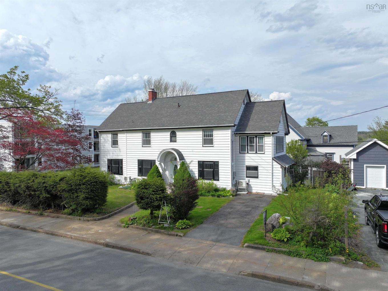 41 Alexandra Avenue, Bridgewater, NS
