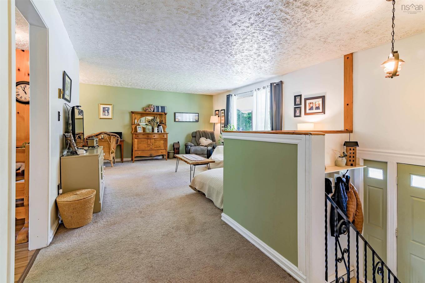 1353 Pinecrest Drive, Coldbrook, NS