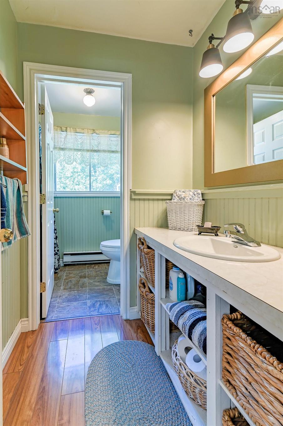 1353 Pinecrest Drive, Coldbrook, NS