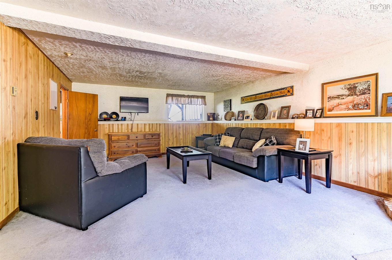 1353 Pinecrest Drive, Coldbrook, NS