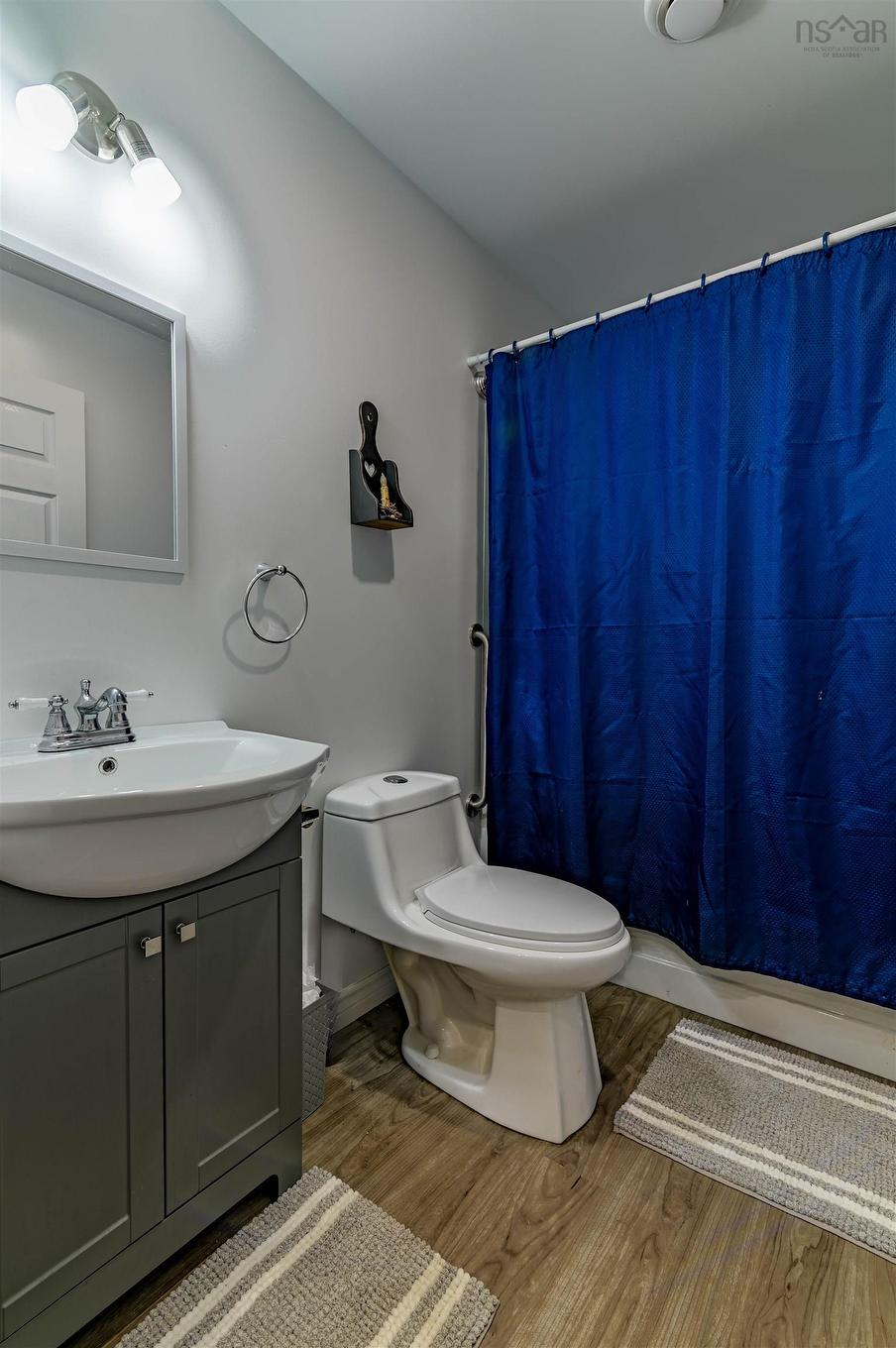 1353 Pinecrest Drive, Coldbrook, NS