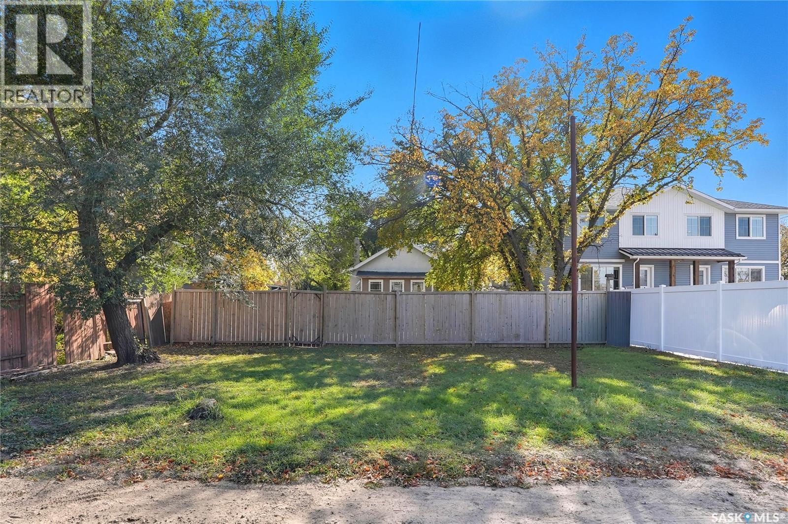 132 109Th Street W, Saskatoon, SK - Outdoor