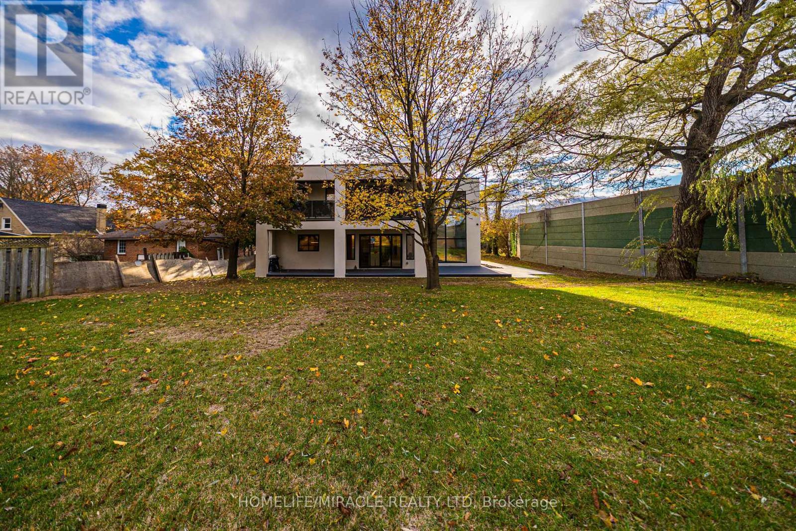 1653 Glenburnie Road, Mississauga, ON - Outdoor